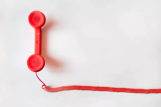 red telephone.photo